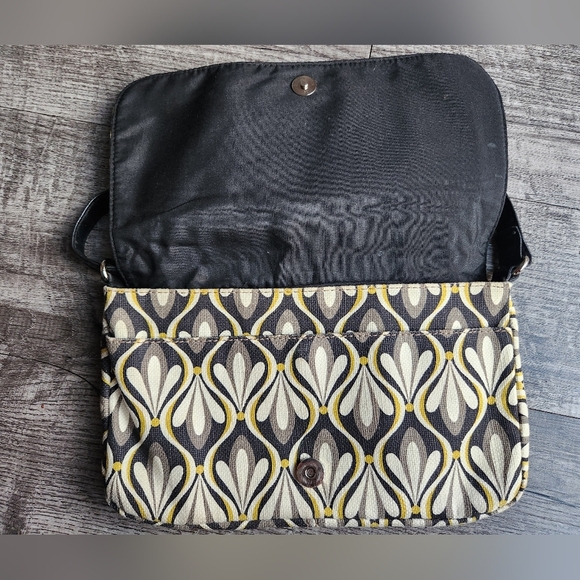 Relic Black and Yellow Crossbody Hand Bag Purse - Picture 5 of 11